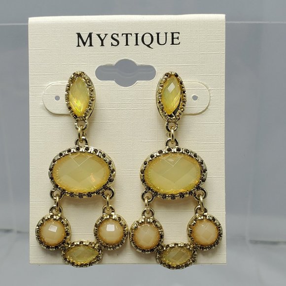 Mystique gold champagne dangle pierced earring - Picture 1 of 3